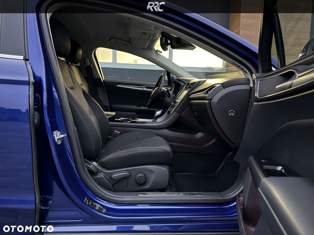 Ford Mondeo 2.0 TDCi Titanium PowerShift - 25