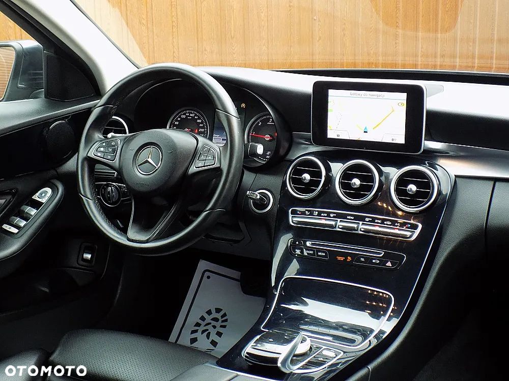 Mercedes-Benz Klasa C 200 (BlueTEC) d T 7G-TRONIC - 16