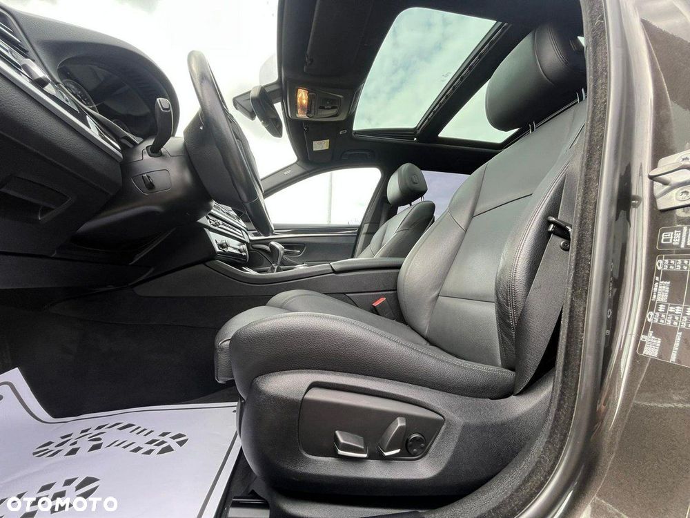 BMW Seria 5 520d Luxury Line - 7