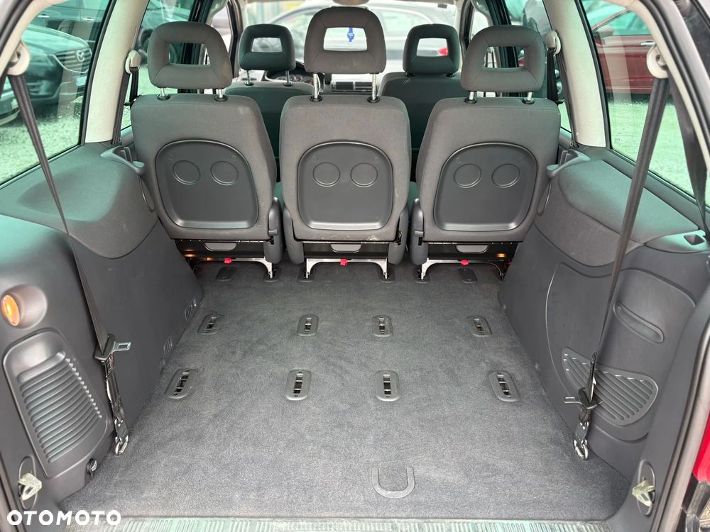 Volkswagen Sharan 1.8T Comfortline - 14