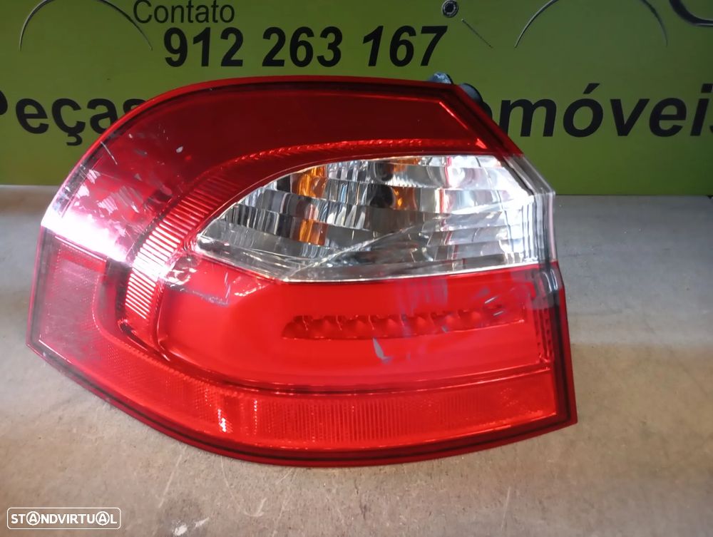 KIA RIO FAROLIM LED ESQUERDO - FT374 - 2
