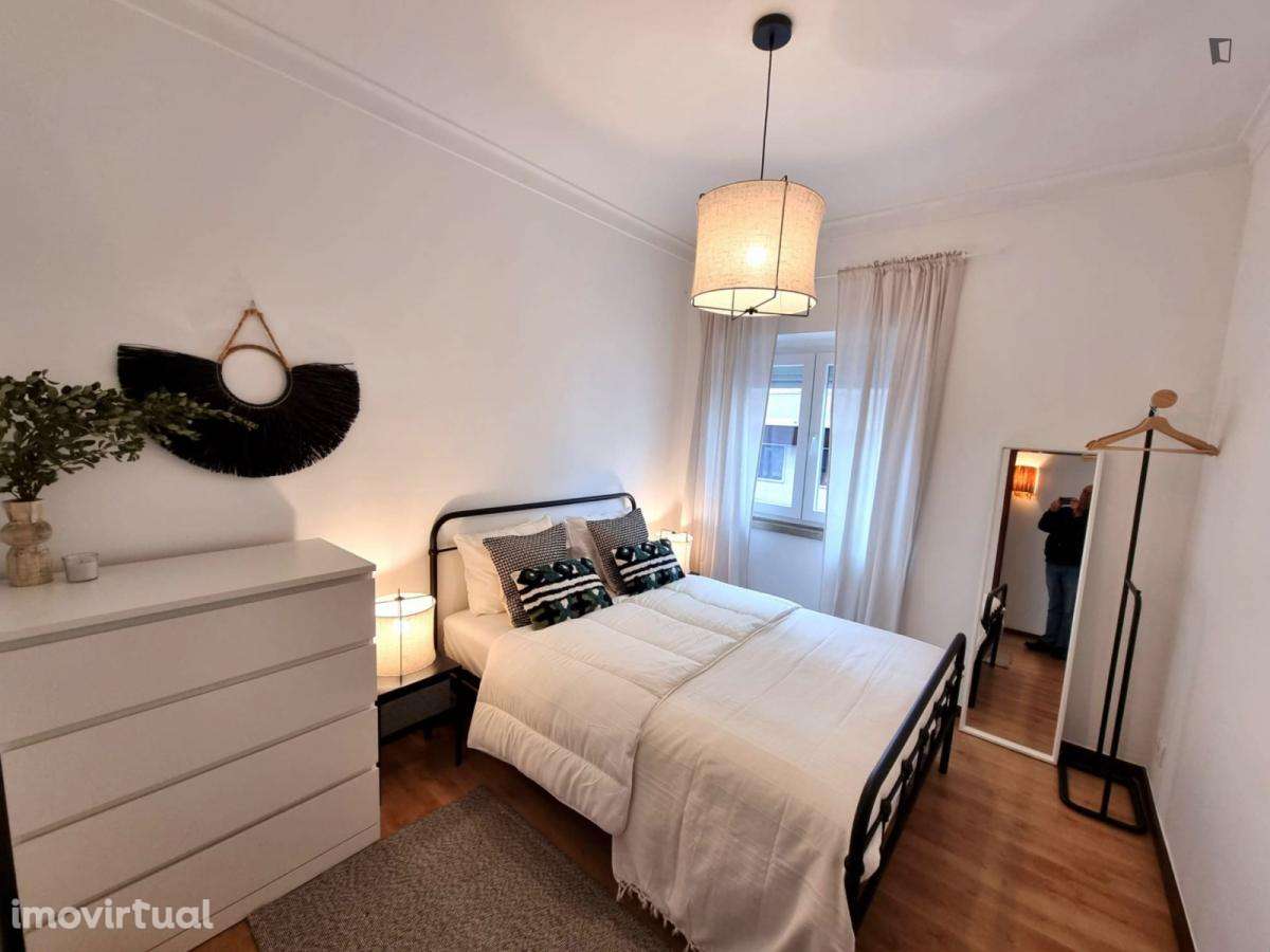 Apartamento com 2 quartos - localizado em Lapa Lisbon - Grande imagem: 2/18