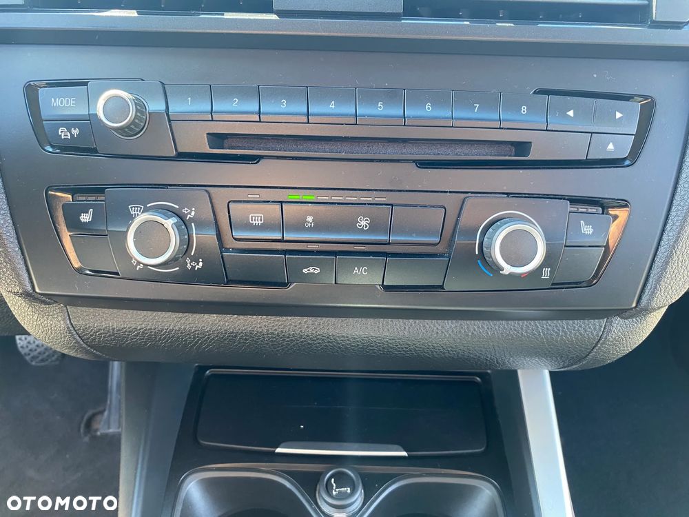 BMW Seria 1 118i Urban Line - 18