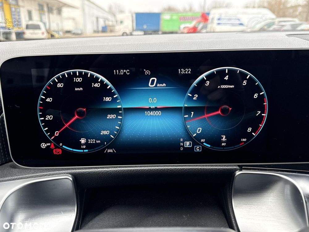 Mercedes-Benz GLB - 20