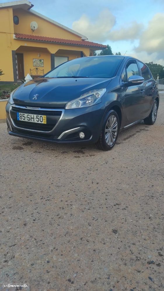 Peugeot 208 1.2 PureTech Style - 2