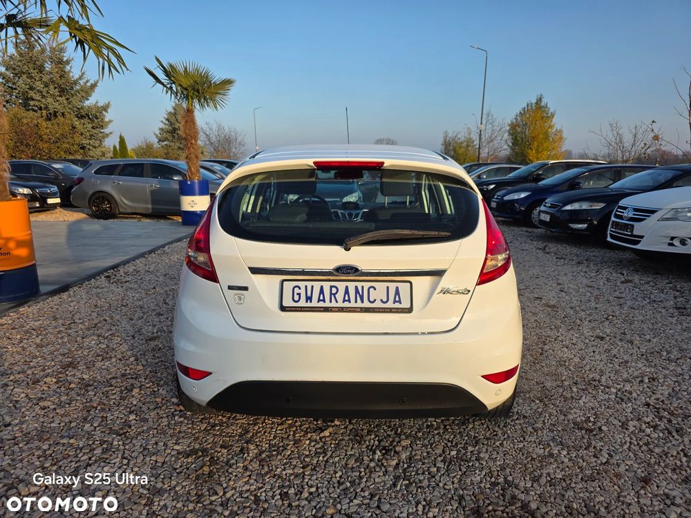 Ford Fiesta - 6