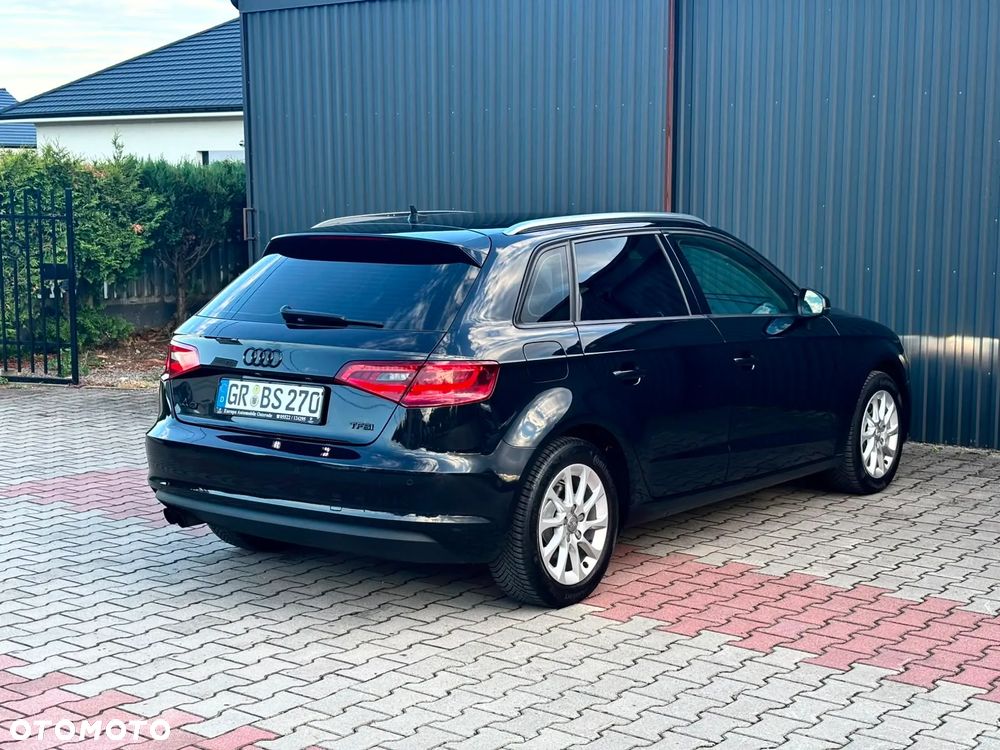 Audi A3 Sportback 1.4 TFSI Ambition - 9