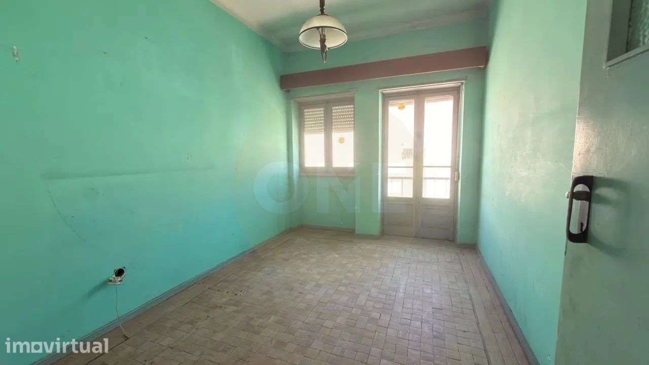 Apartamento T2 no Barreiro - Grande imagem: 2/23