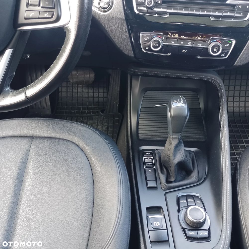 BMW X1 - 11