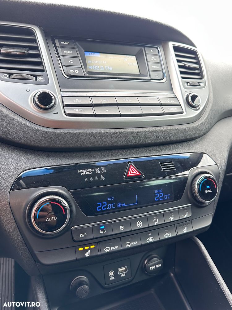 Hyundai Tucson 1.6 T-GDi 4WD 6MT Style - 9