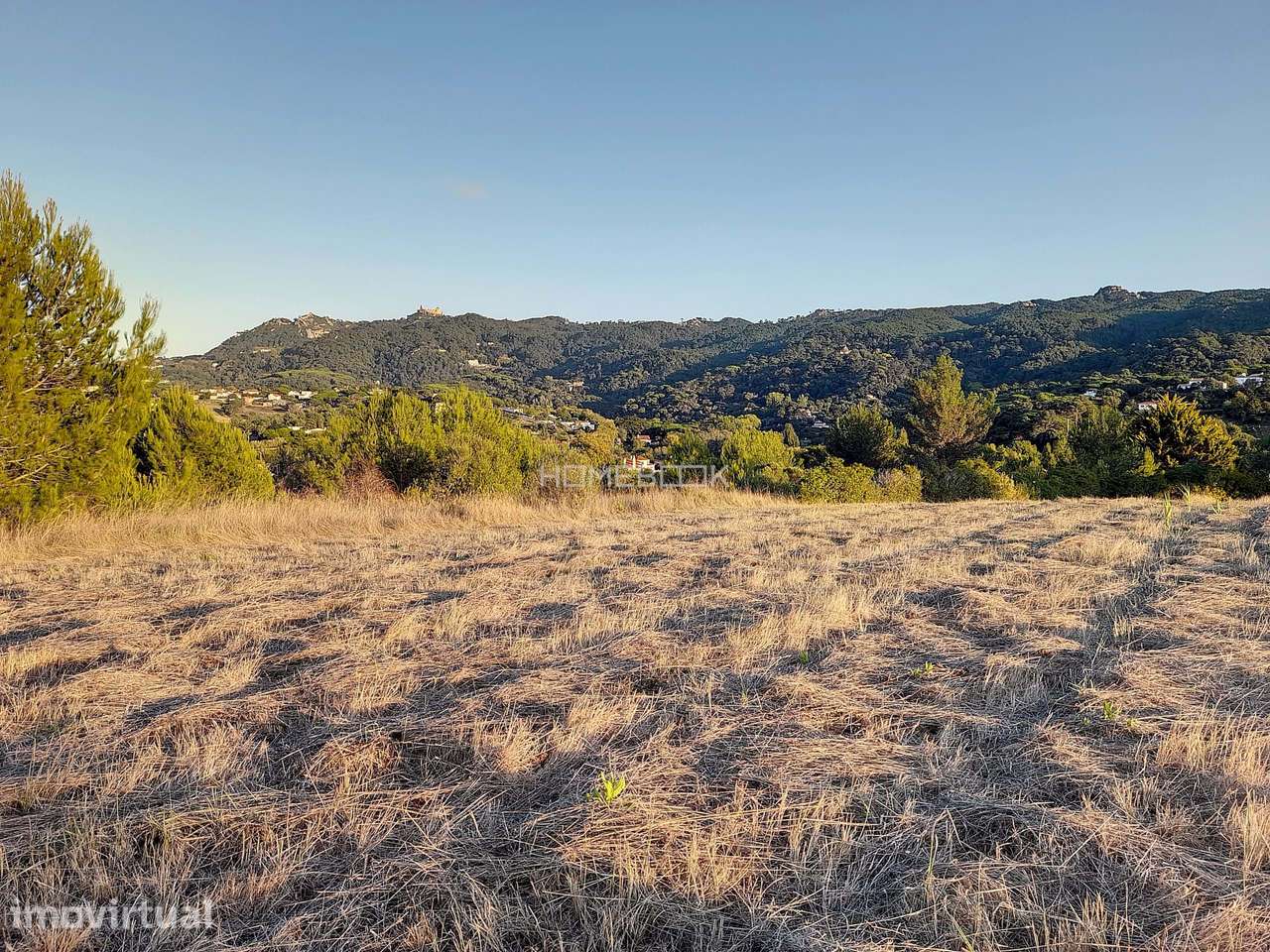 Terreno Urbano COM PROJETO APROVADO, vista única em Galamares - Grande imagem: 2/16