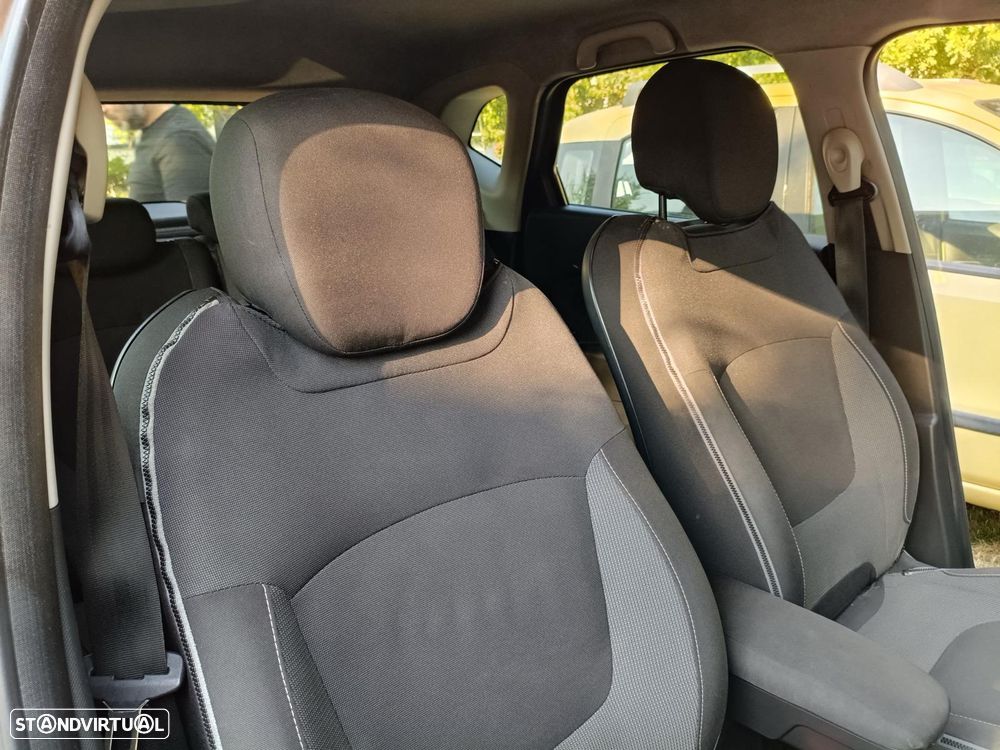 Renault Captur 1.5 dCi Exclusive - 8