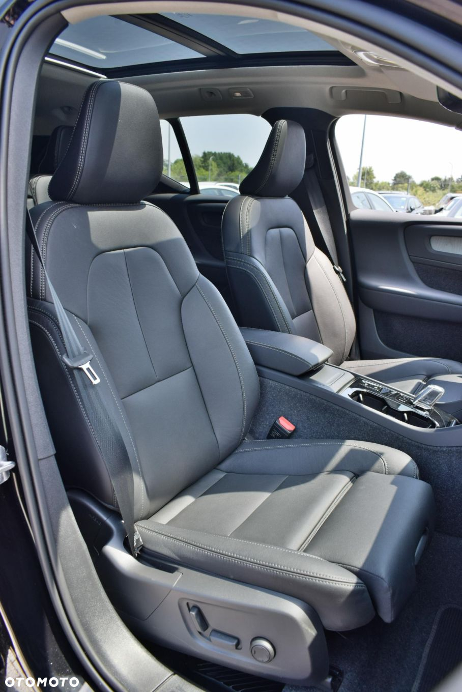 Volvo XC 40 - 21
