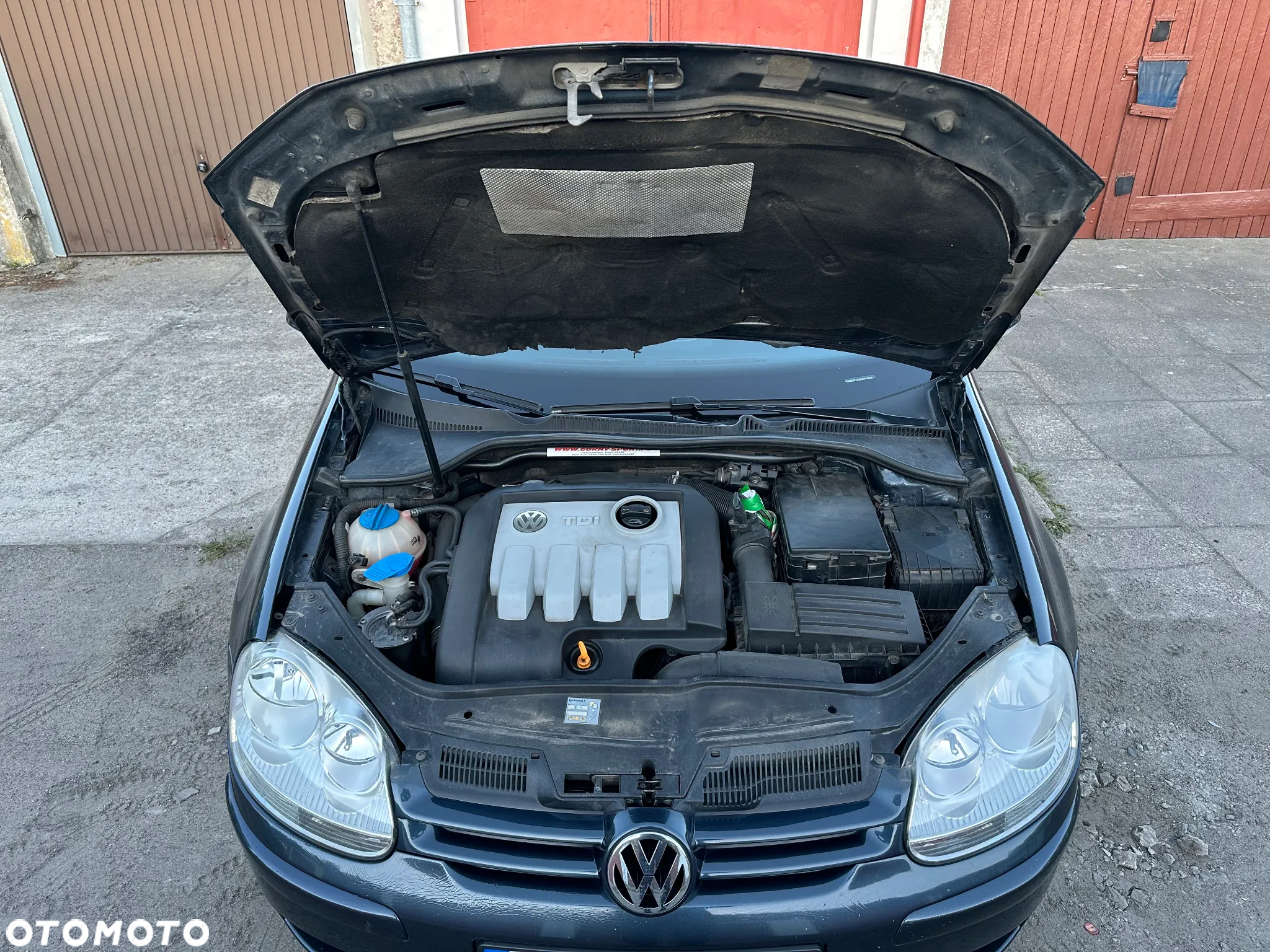 Volkswagen Golf - 11