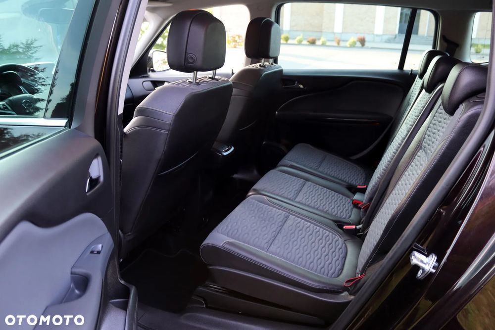 Opel Zafira 1.4 T Cosmo EcoFLEX S&S EU6 - 20