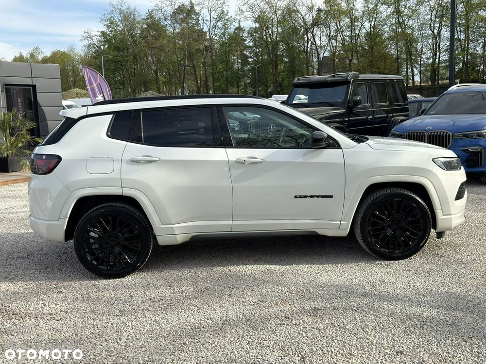 Jeep Compass - 2