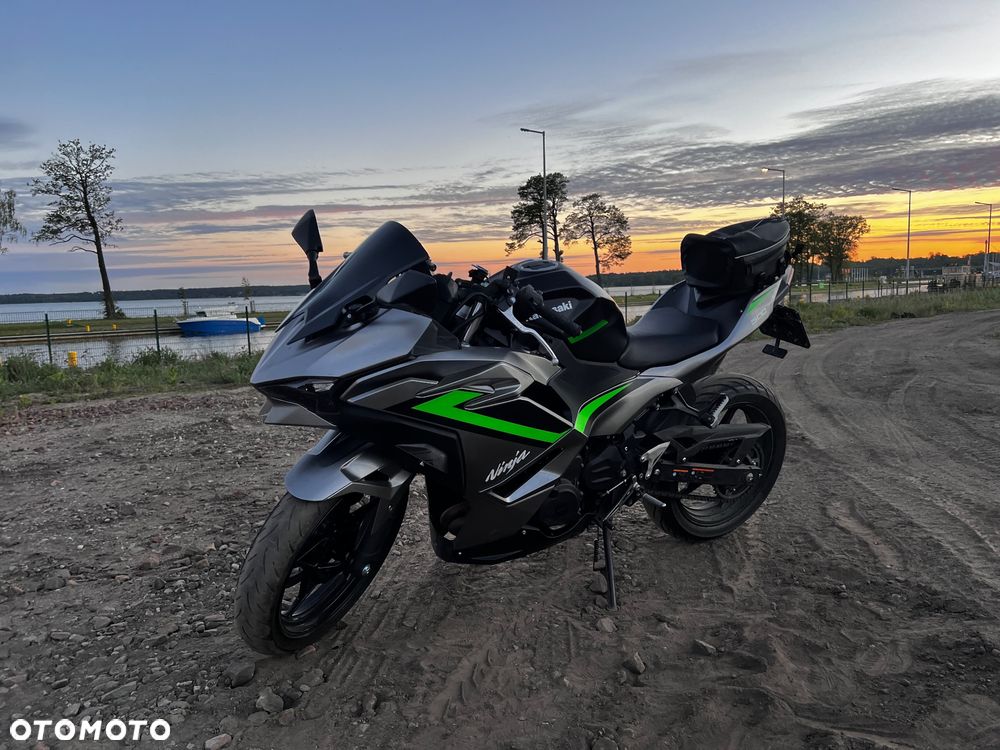 Kawasaki Ninja 500 - 9