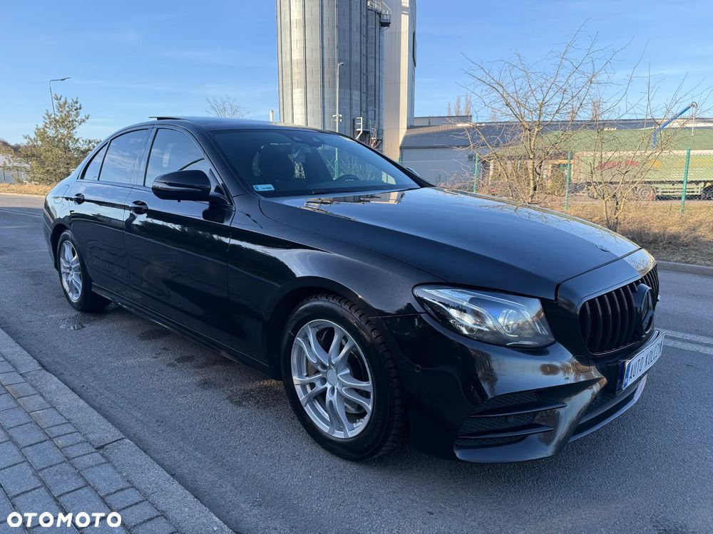 Mercedes-Benz Klasa E 220 d 4-Matic 9G-TRONIC - 1