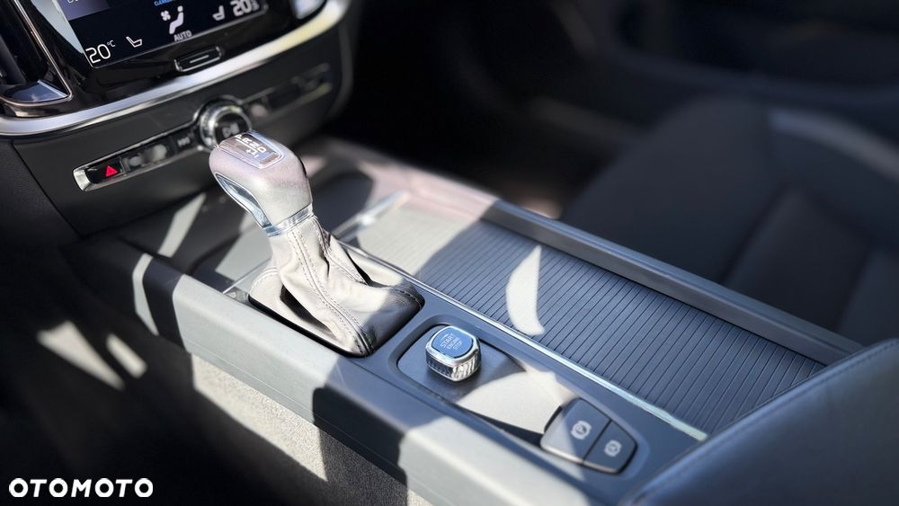 Volvo V60 D3 Geartronic Kinetic - 14