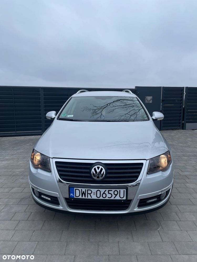 Volkswagen Passat 2.0 TDI Highline DSG - 26