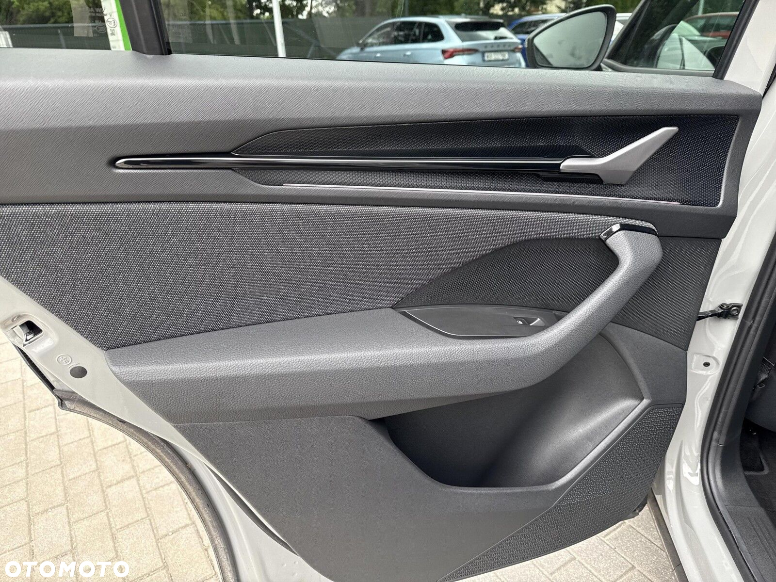 Skoda Kodiaq 2.0 TDI 4x4 Selection DSG - 25