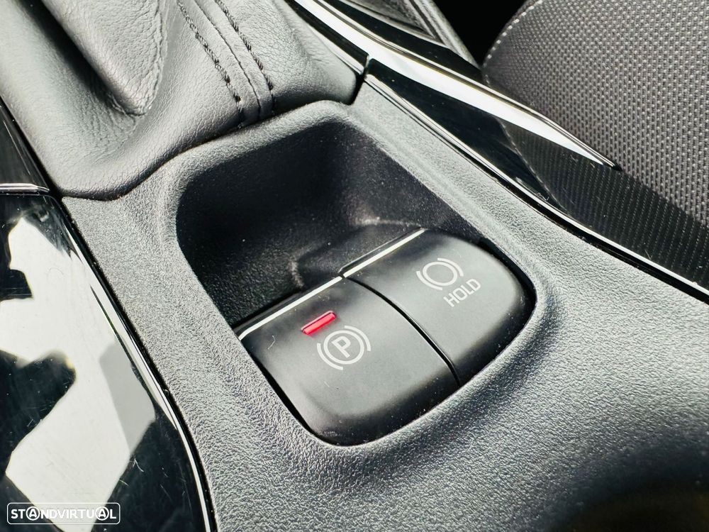 Toyota Corolla Touring Sports 1.8 Hybrid Comfort - 14