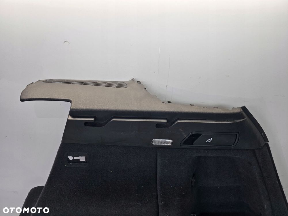 BOCZEK BAGAŻNIKA PRAWY AUDI Q5 8R 8R0863880L - 4