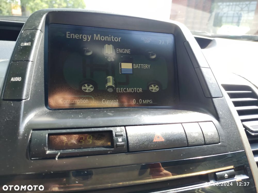 Toyota Prius 1.5 VVT-i Sol - 5