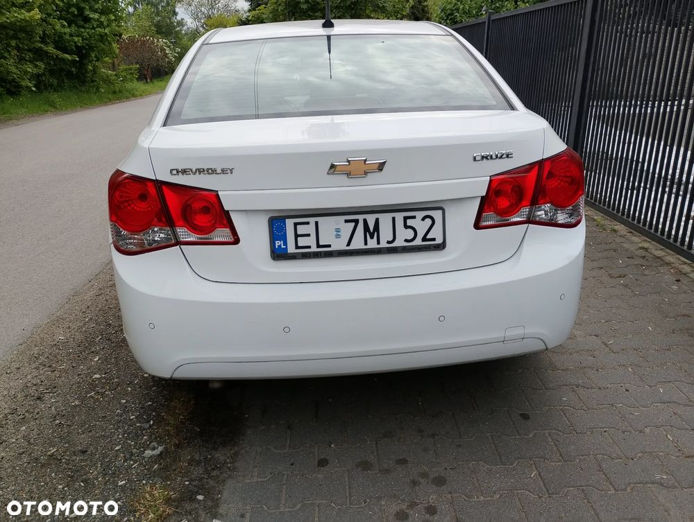 Chevrolet Cruze 1.8 Automatik LTZ - 3