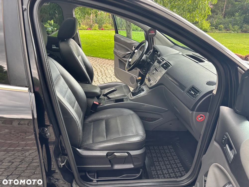 Ford Kuga 2.0 TDCi 4x4 Titanium - 11