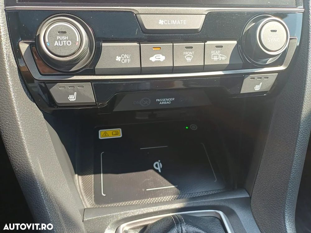Honda Civic 1.5 VTEC Turbo Sport Plus - 21