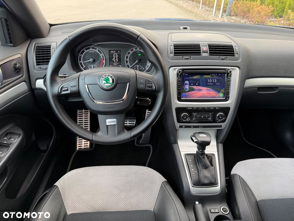 Skoda Octavia 2.0 TSI DSG RS - 13