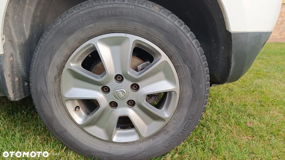 Dacia Duster 1.6 SCe Laureate S&S - 20