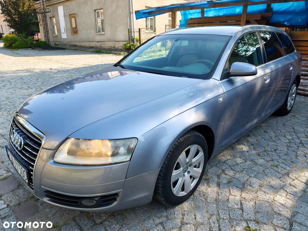 Audi A6 Avant 2.4 - 3