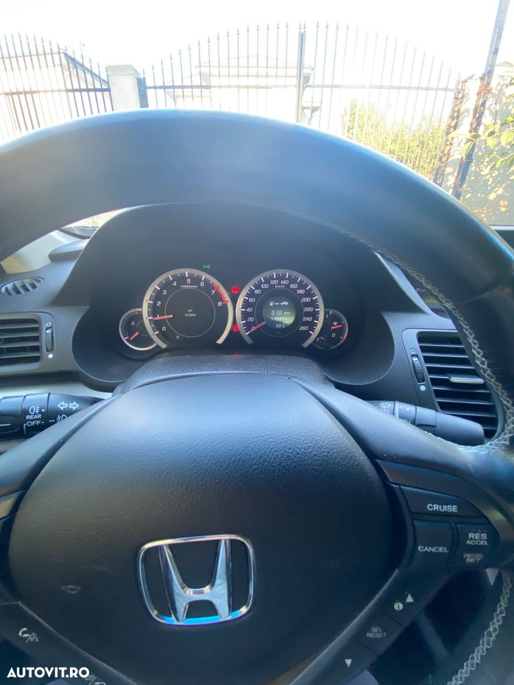 Honda Accord - 8