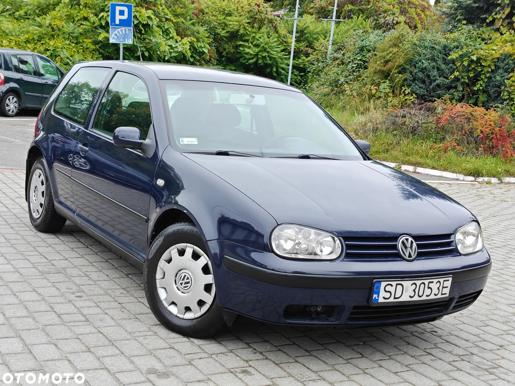 Volkswagen Polo 1.4 16V Basis - 3