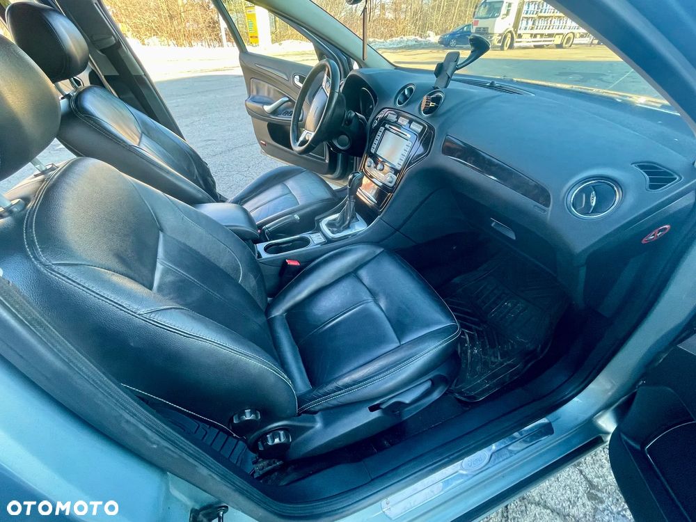 Ford Mondeo 2.0 TDCi Ghia - 34