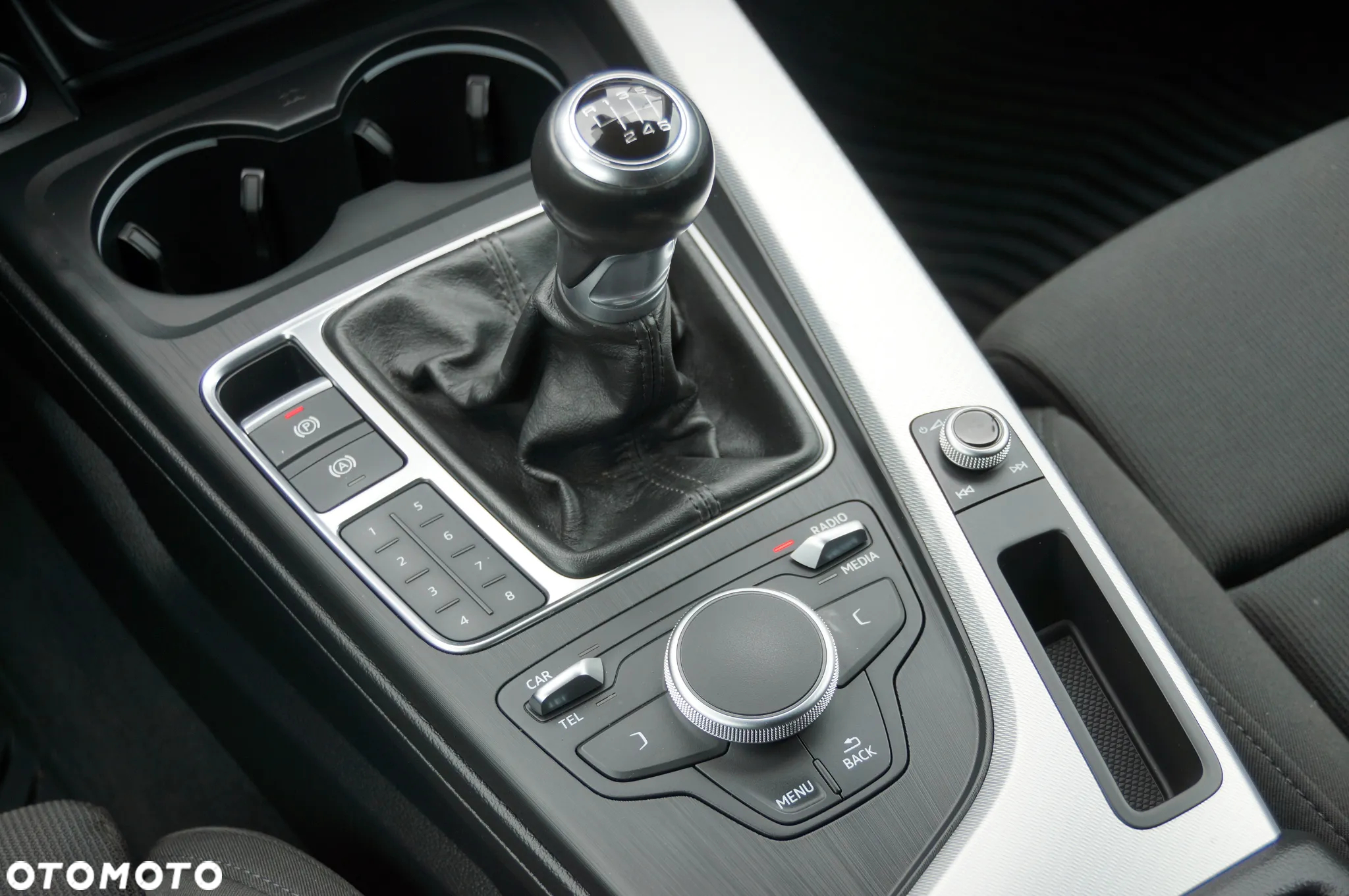 Audi A4 Avant 2.0 TDI quattro - 18