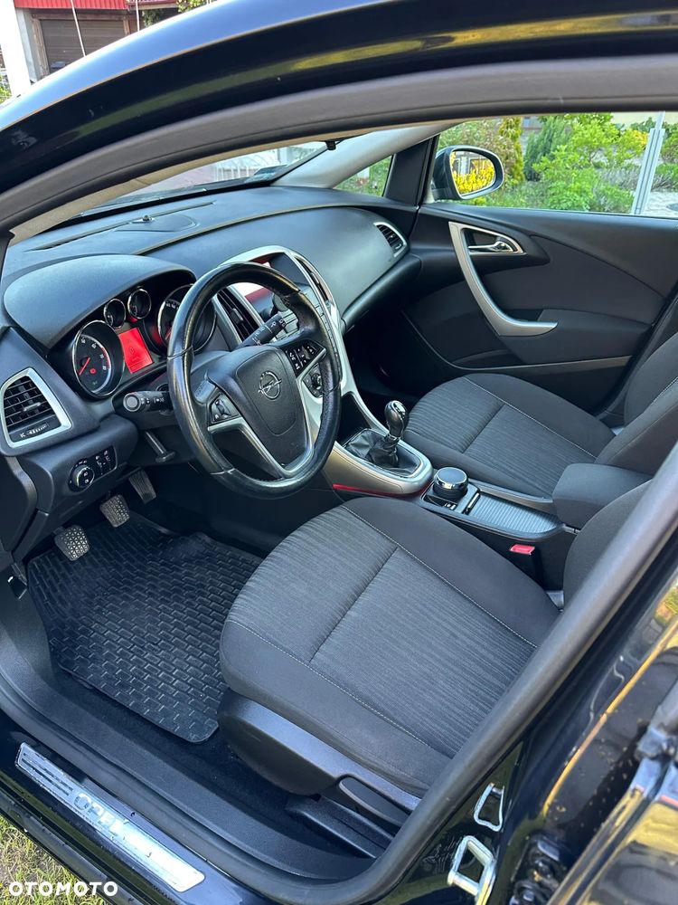 Opel Astra - 9