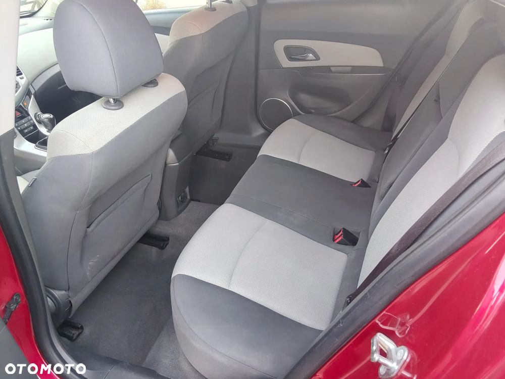 Chevrolet Cruze 1.8 LS (klm) - 13