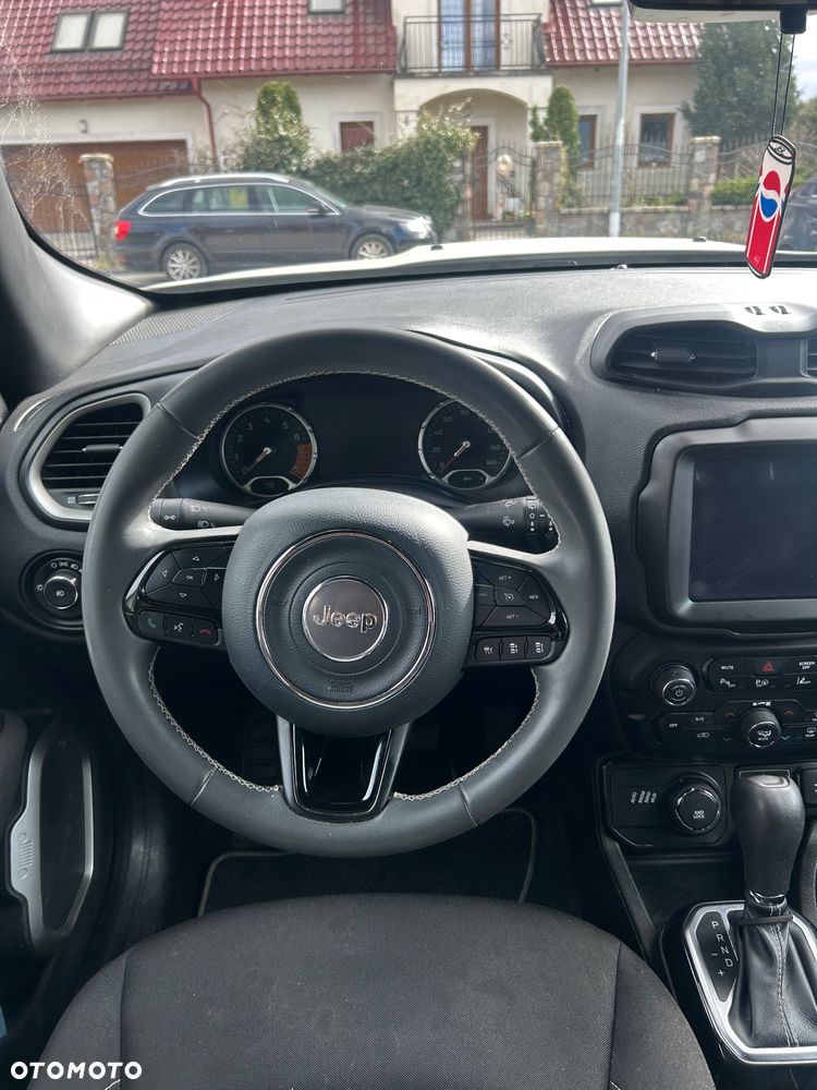 Jeep Renegade 1.3 T-GDI Automatik Longitude - 12