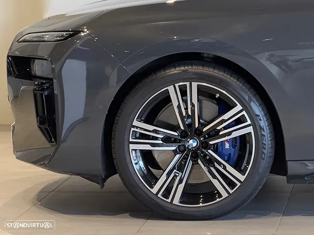 BMW i7 xDrive60 Pack Desportivo M Pro - 13