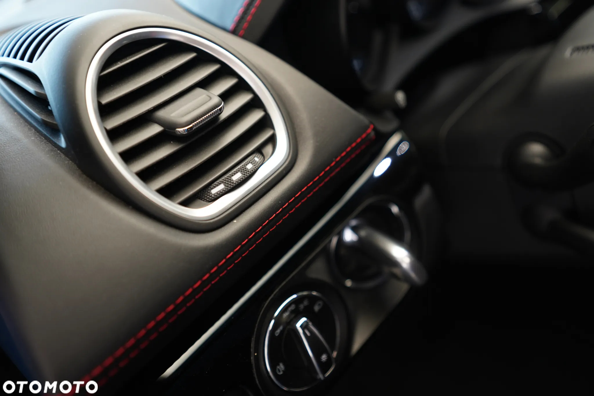 Porsche 718 Boxster GPF T PDK - 26
