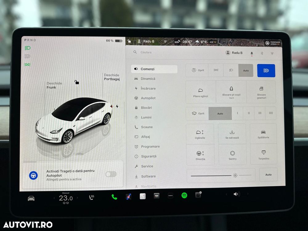 Tesla Model 3 Long Range - 29