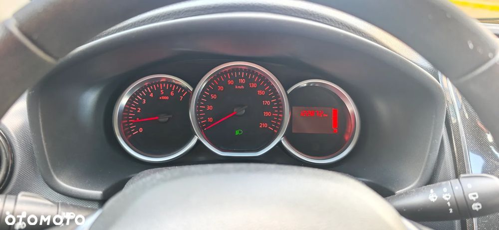 Dacia Sandero 1.0 SCe Laureate - 13