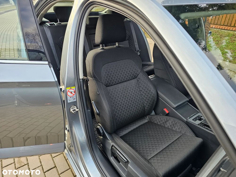 Skoda Superb 2.0 TDI SCR Style DSG - 11