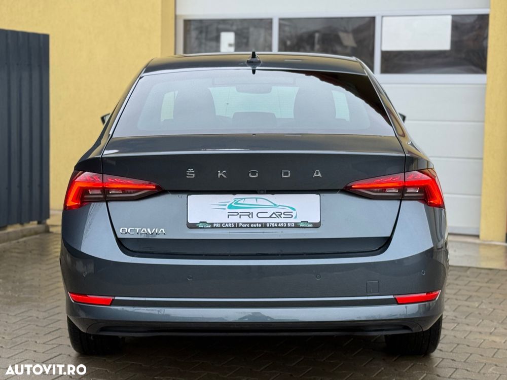 Skoda Octavia 2.0 TDI DSG Style - 40