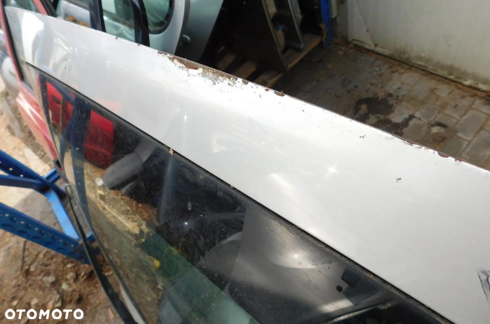 szyba klapa tylna tył bagażnika RENAULT LAGUNA III 3 HB - 18