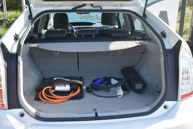 Toyota Prius 1.8 Plug-In Touch&Go - 16