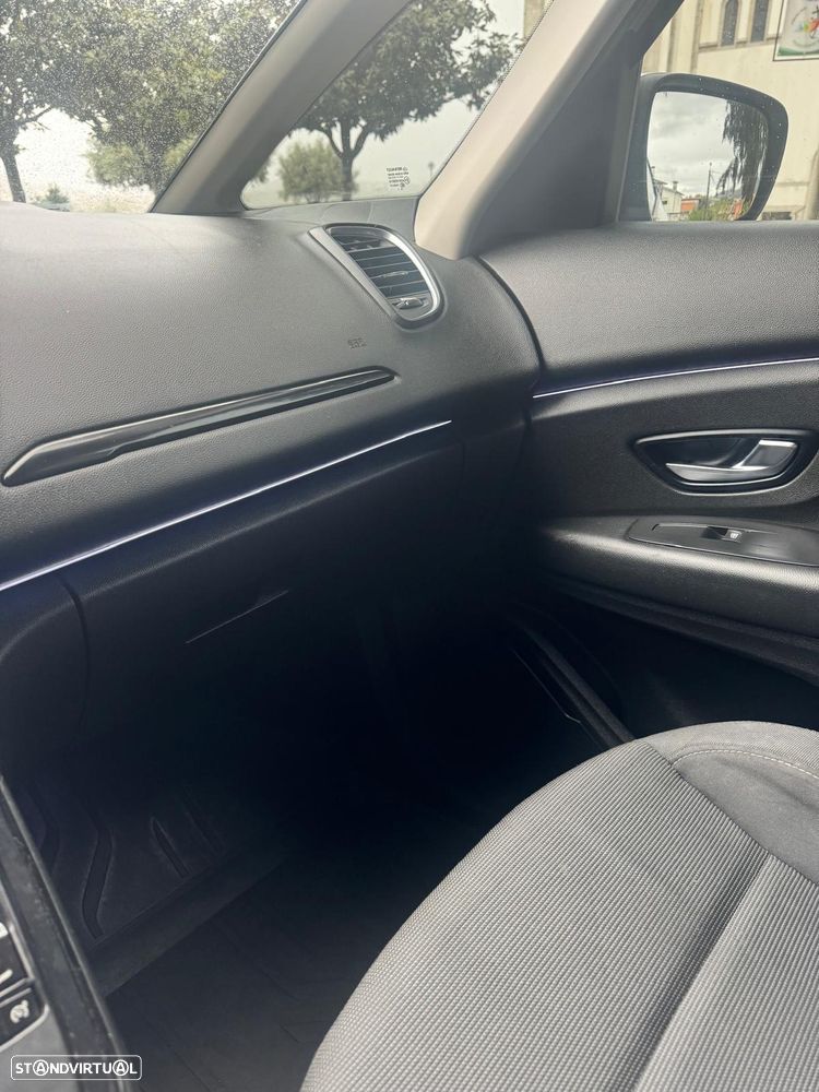 Renault Scénic ENERGY dCi 110 Business - 11